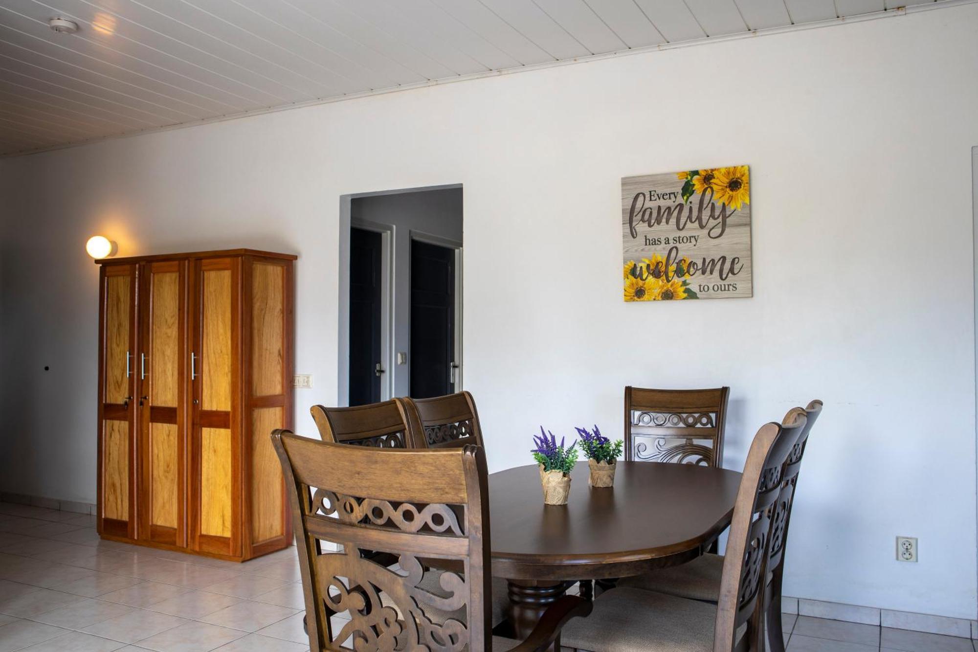 פרמריבו Sabajo Appartement Verhuur מראה חיצוני תמונה
